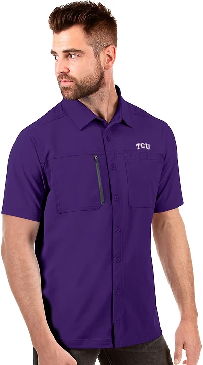 Antigua Men's Texas Christian University Kickoff Woven Short Sleeve Fishing Shirt
