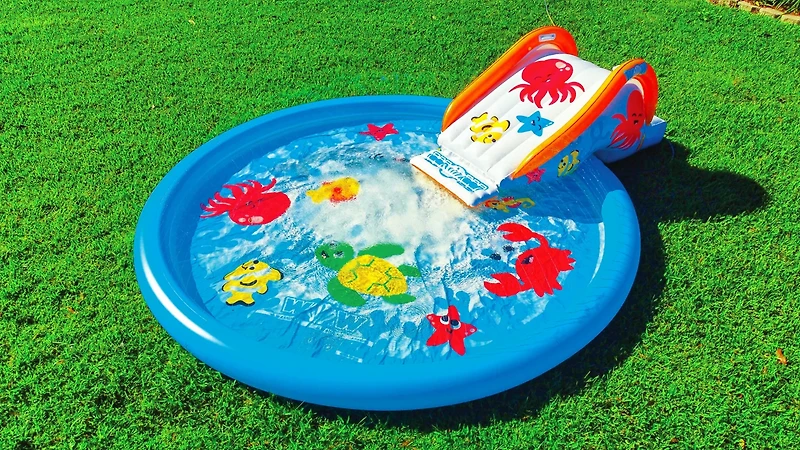 WOW Watersports Sea Fun Splash Pad Slide