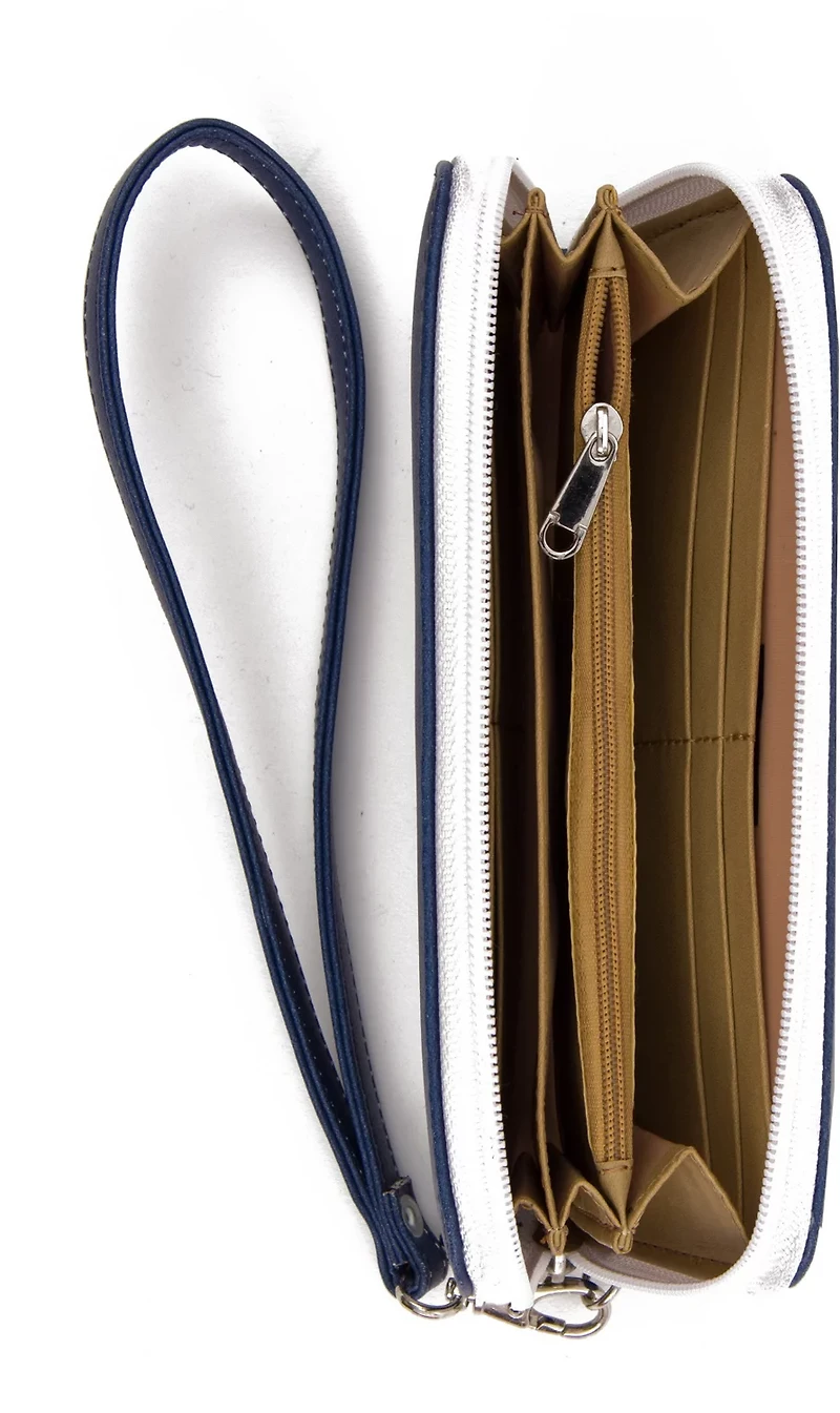 Eagles Wings Women's Penn State Wristlet