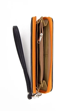 Eagles Wings Women's San Francisco Giants Wristlet