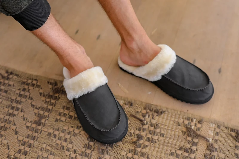 Flojos Adults' Lynx Mule Slippers