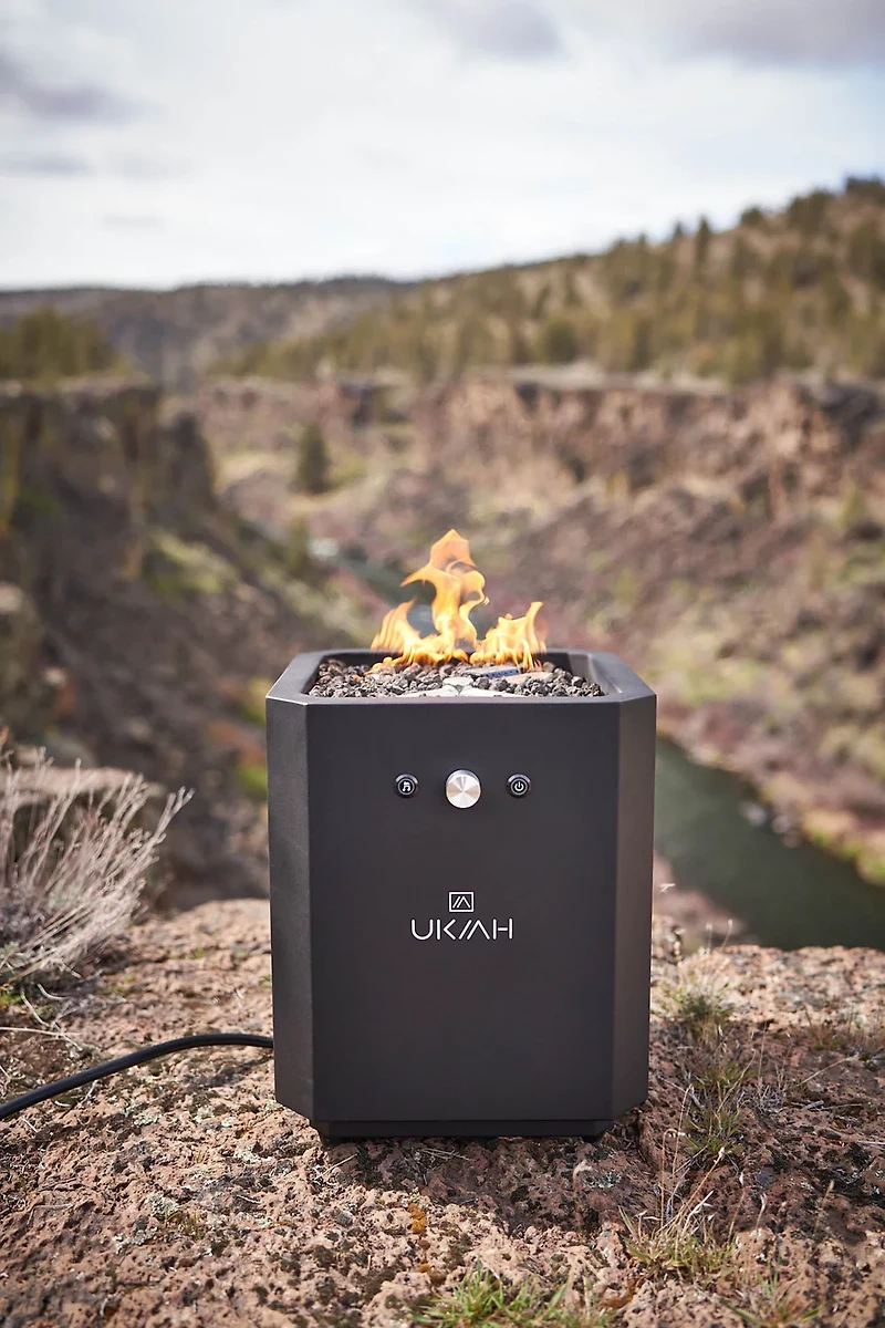 Ukiah Deluxe Beat to Music Fire Pit