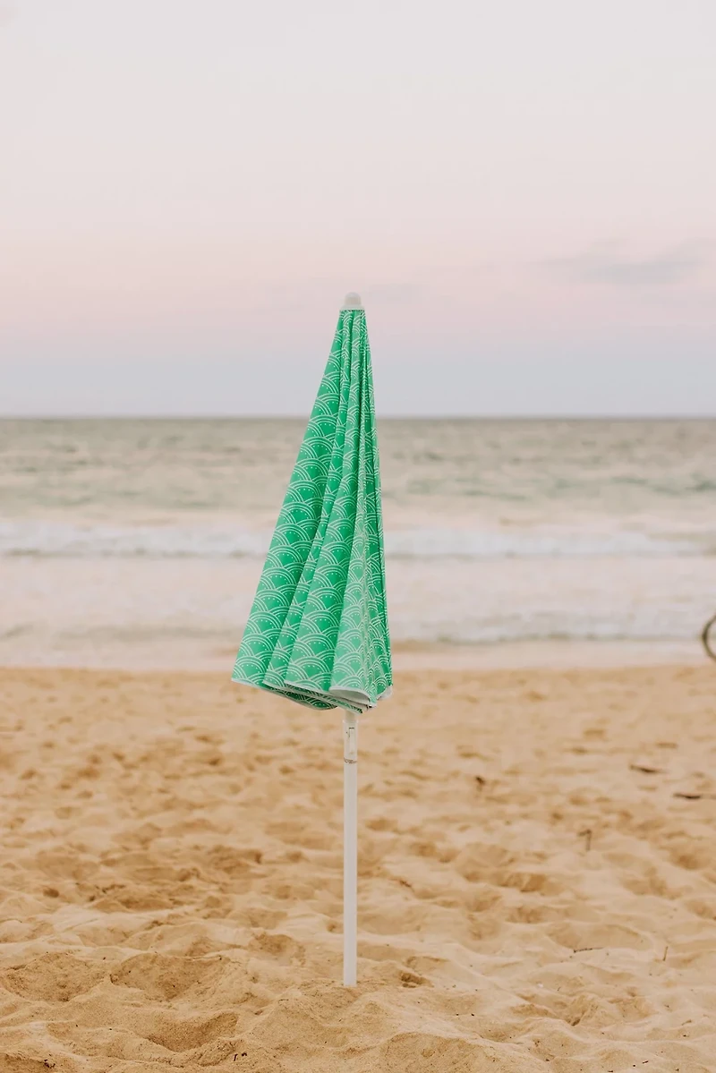 Picnic Time 5.5' Athens Pattern Portable Beach Umbrella