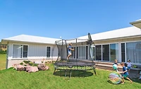 Springfree Medium Oval Trampoline