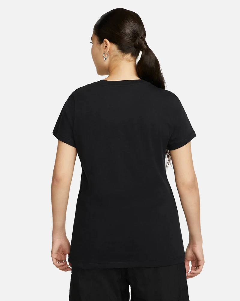 Nike Women's Nike Team Graphic Short Sleeve T-shirt