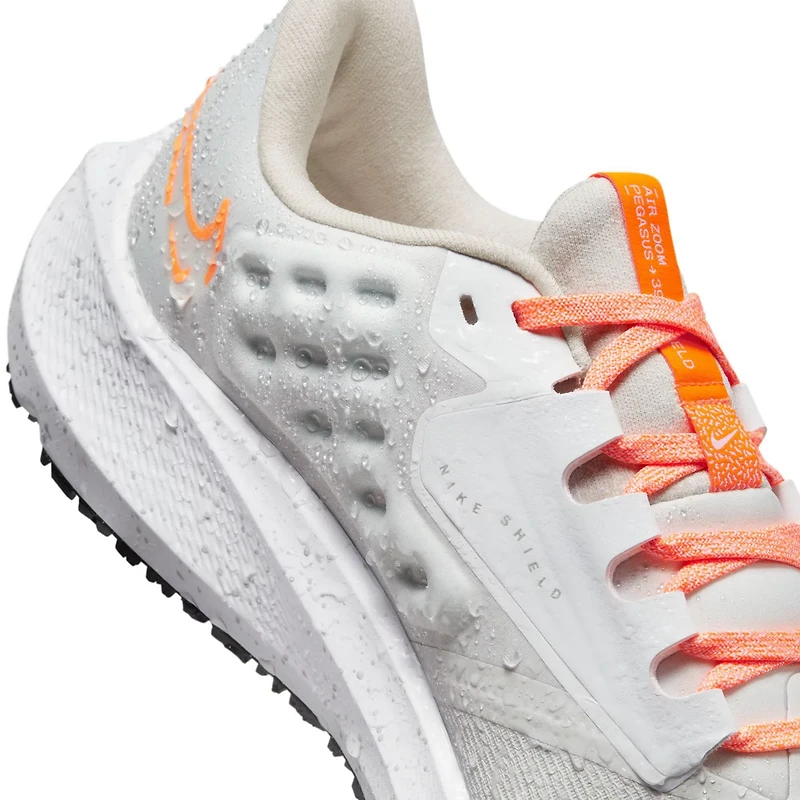 Nike Women's Air Zoom Pegasus Shield Winterized Running Shoes