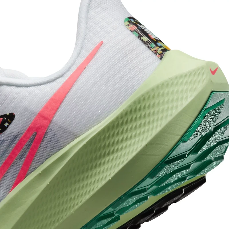 Nike Women's Air Zoom Pegasus 39 Shoes