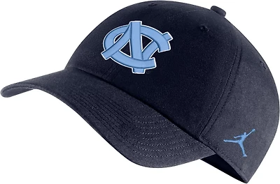 Nike Men's University of North Carolina Campus Cap