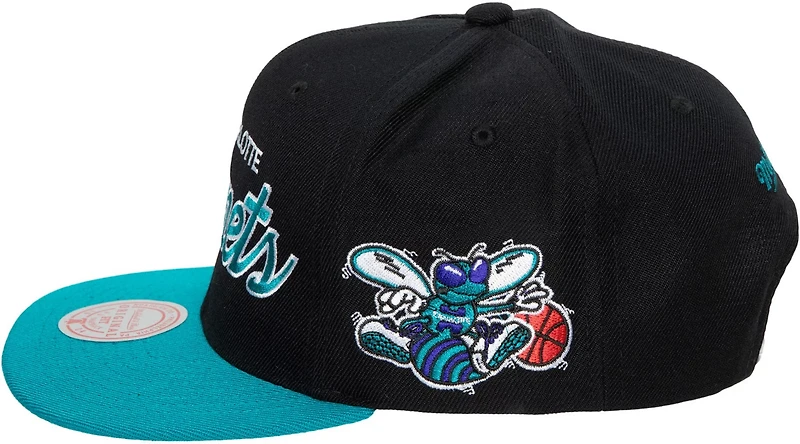 Mitchell & Ness Charlotte Hornets Script Snapback Cap