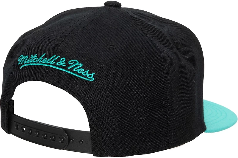 Mitchell & Ness San Antonio Spurs Script Snapback Cap