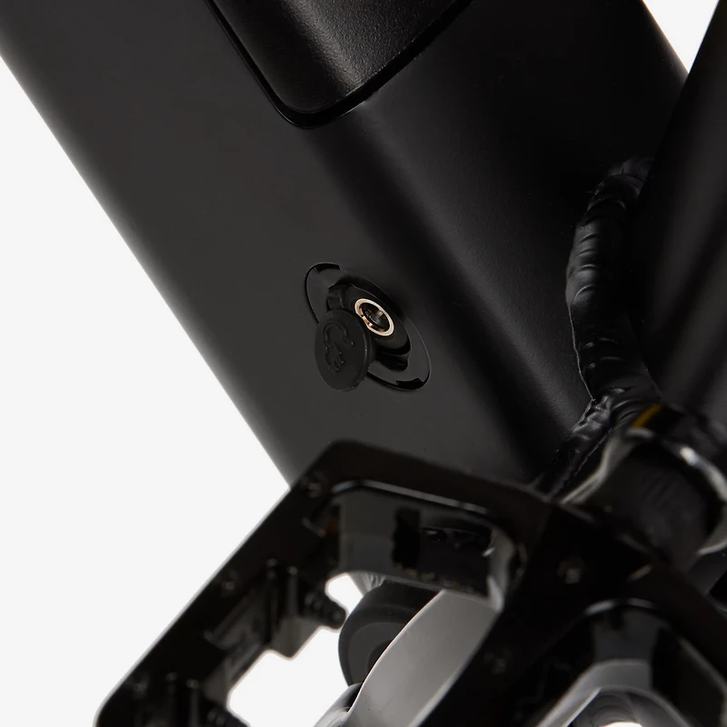 Ozone 500 Adults' Gira 29 in Urbanite Electric Bike