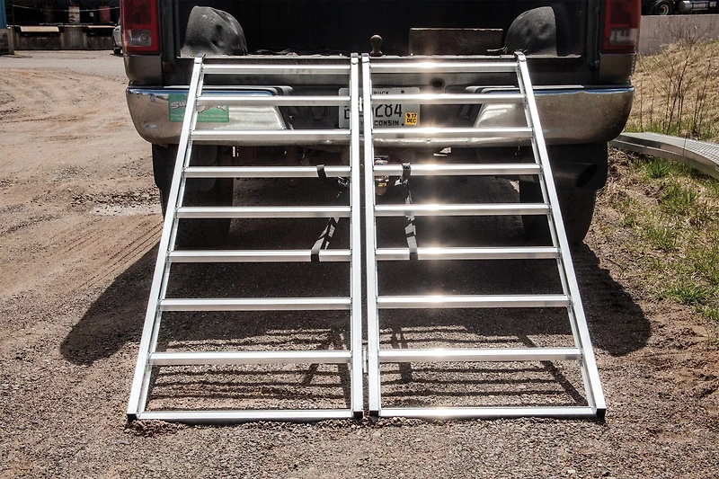 Yutrax 70 in Bifold Aluminum Truck UTV/ATV Loading Ramp
