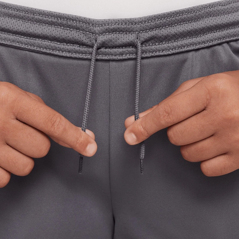 Nike Boys' Dri-FIT Trophy Shorts 7
