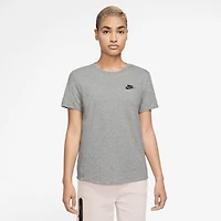 Nike Women's Sportswear Club T-shirt