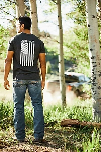 Ariat Men's Freedom Graphic T-shirt