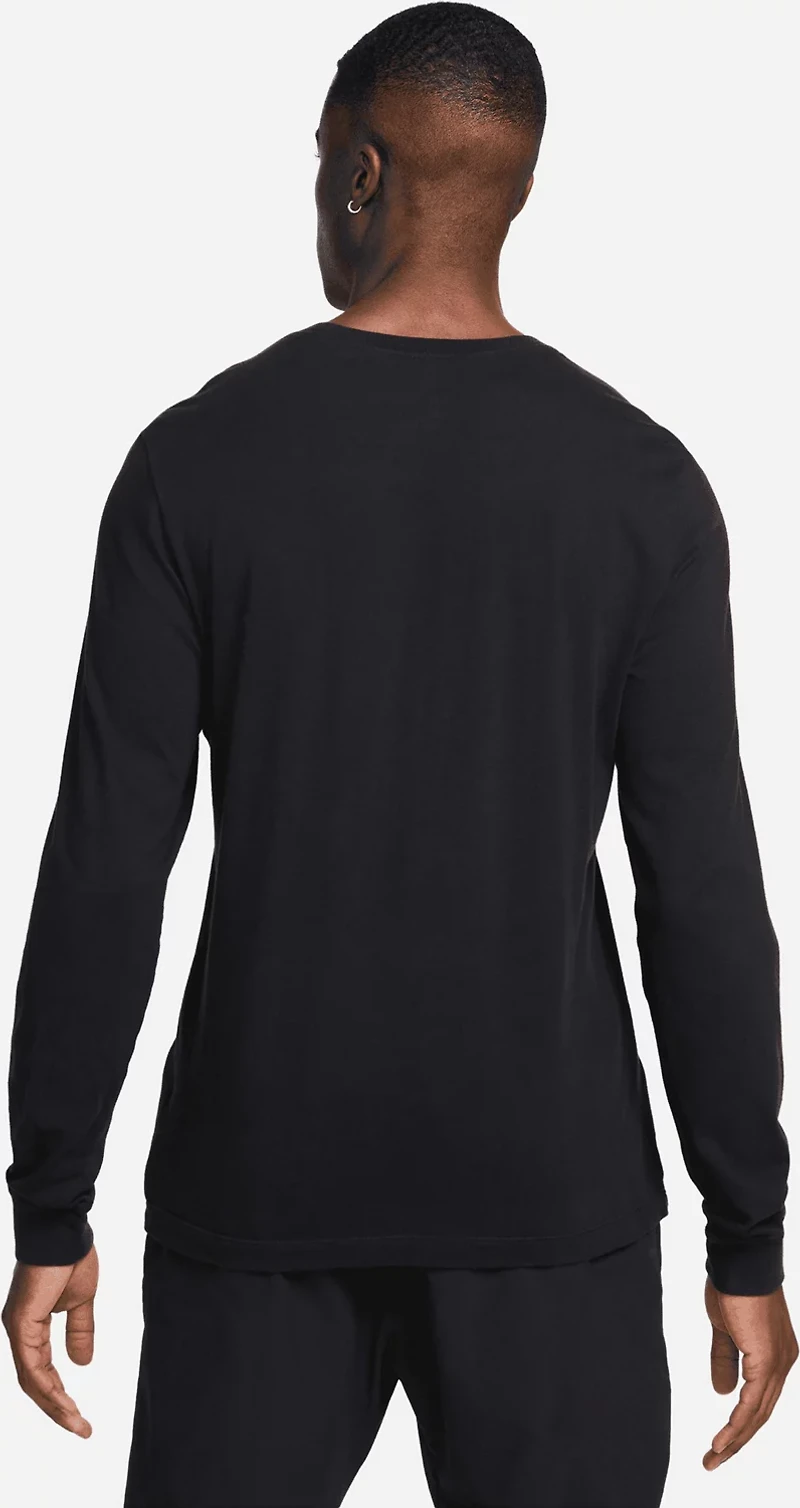 Nike Men's Sportswear Long Sleeve T-shirt