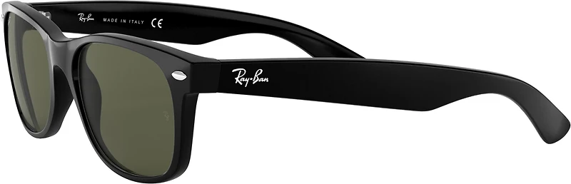 Ray-Ban Men's New Wayfarer Polarized Sunglasses