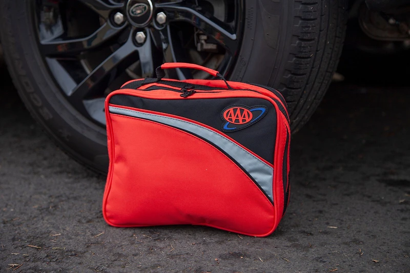 Lifeline Excursion Road Kit 76-Piece