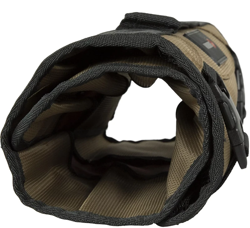 Wolverine 16 Pocket 28 in Utility Roll