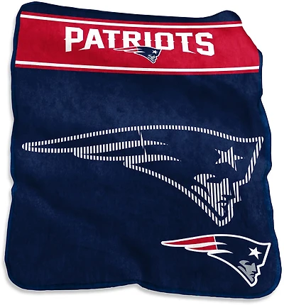 Logo Brands New England Patriots 60 in x 80 in Raschel Throw