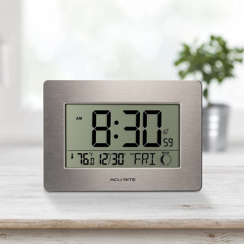AcuRite Wireless Digital Wall and Tabletop Clock