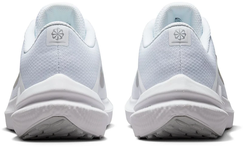 Nike Women's Winflo 10 Running Shoes