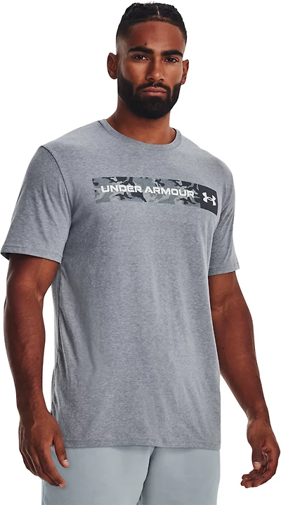 Under Armour Men's Camo Chest Stripe T-shirt