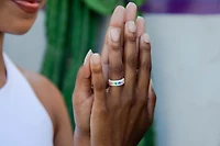 QALO Unisex Love Is Ring