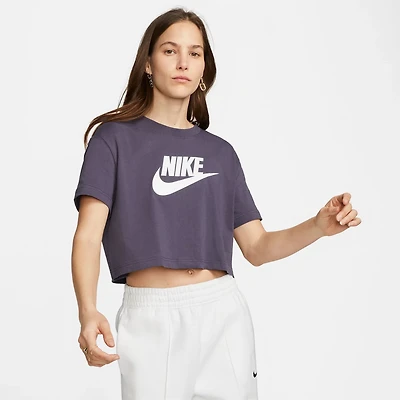 Nike Women's Sportswear Essential Cropped T-shirt