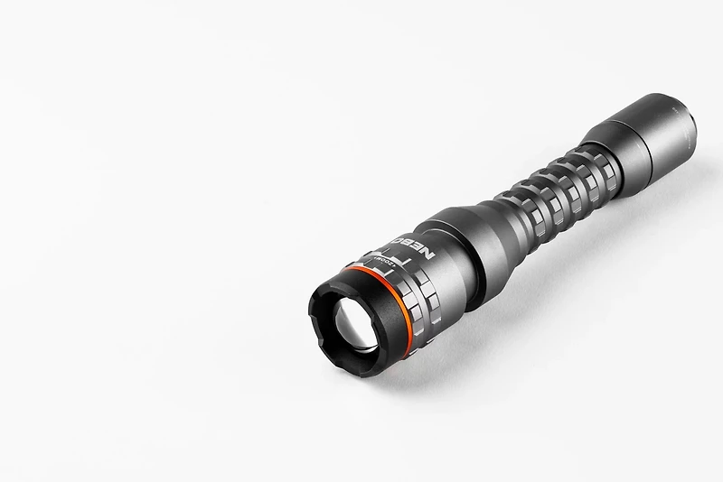 NEBO Davinci 1,800 Lumen Rechargeable Flashlight