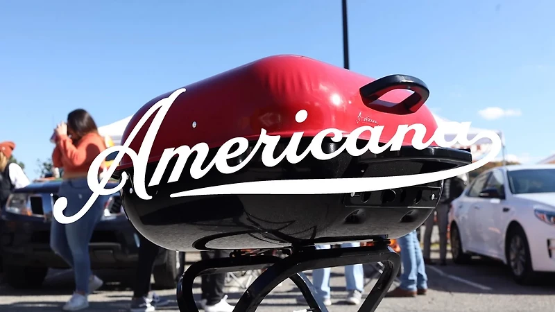 Americana Walkabout Charcoal Portable Grill