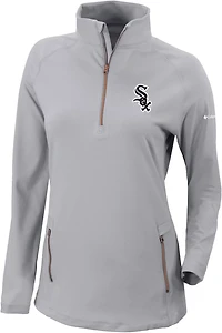 Columbia Sportswear Women's Chicago White Sox Omni-WICK Outward Nine 1/4-Zip Shirt