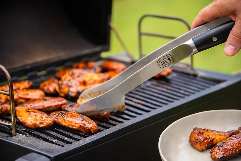 Oklahoma Joe's Rambler Tabletop Charcoal Grill