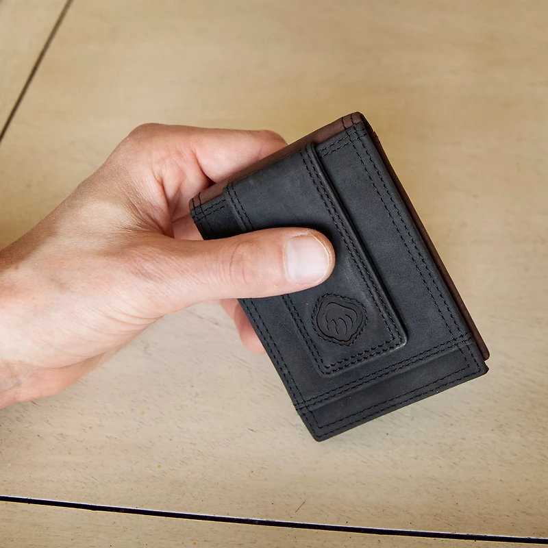 Wolverine Adults' I-90 Durashock Front Pocket Wallet