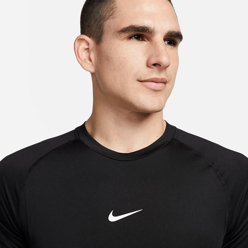 Nike Men's Slim Short Sleeve Top