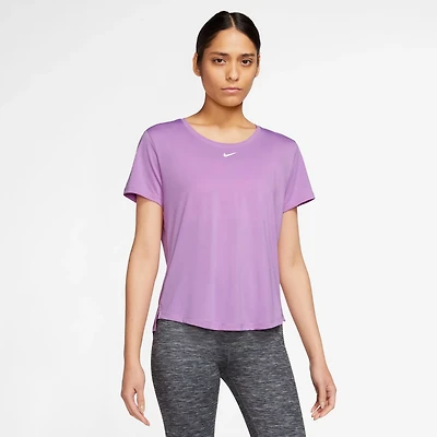 Nike Women's Dri-FIT One Standard Fit Short Sleeve Top