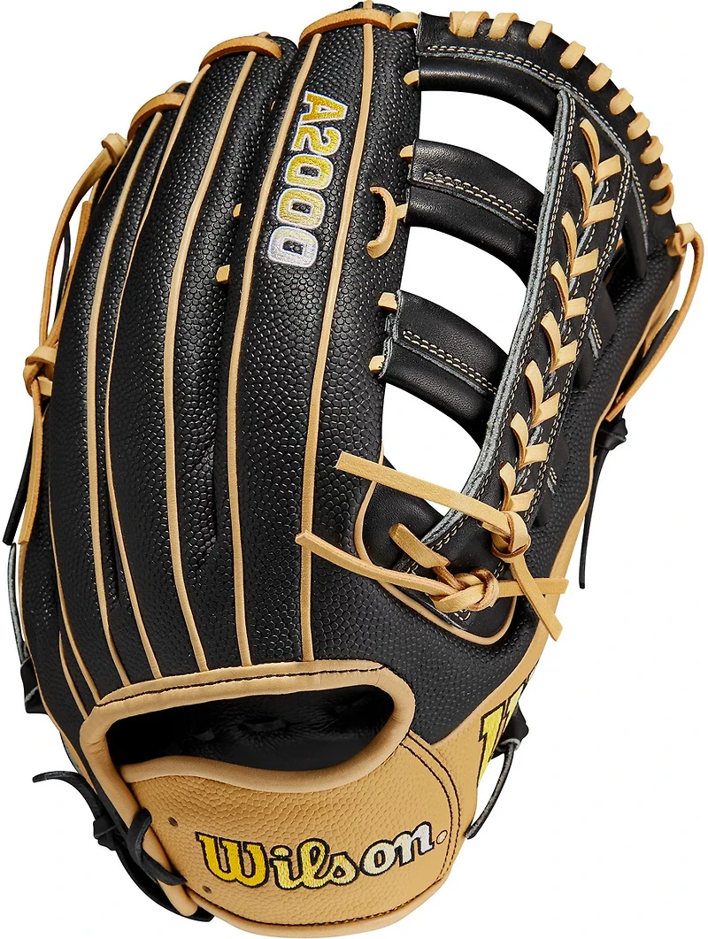 Wilson 12.75 in A2000 Outfield Baseball Glove 2023