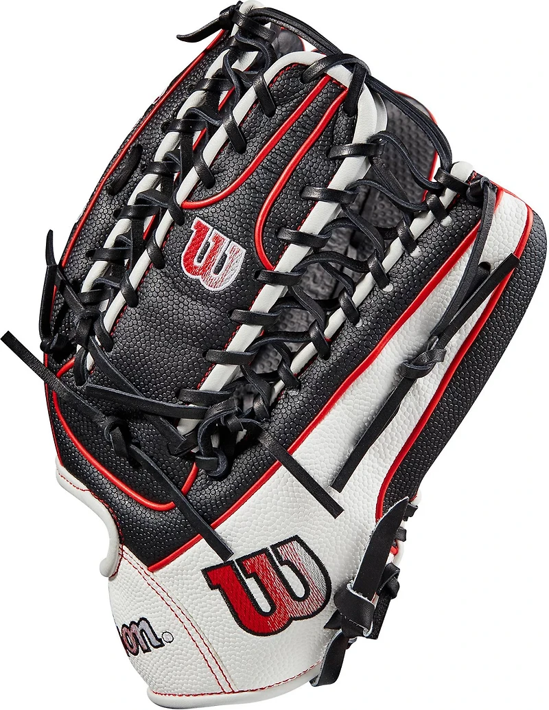 Wilson 12.75 in A2000 Outfield Baseball Glove