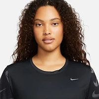 Nike Women's Dri-FIT Swoosh Printed Crop Top
