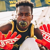 Battle Adults' 3-D Oxygen Football Mouth Guard