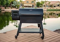 Louisiana Grills 1000 Black Label Pellet Grill