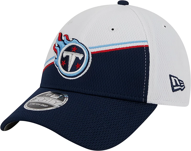 New Era Men's Tennessee Titans 2023 Sideline Stretch Snapback 9FORTY Cap