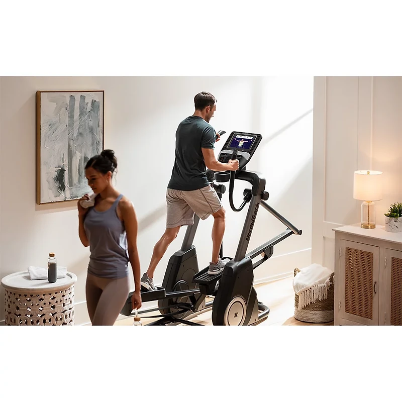 NordicTrack FreeStride FS10i Elliptical