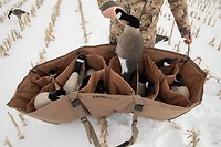 Higdon X-Slot Universal Goose Decoy Bag (3 to 12 Adjustment Slots)