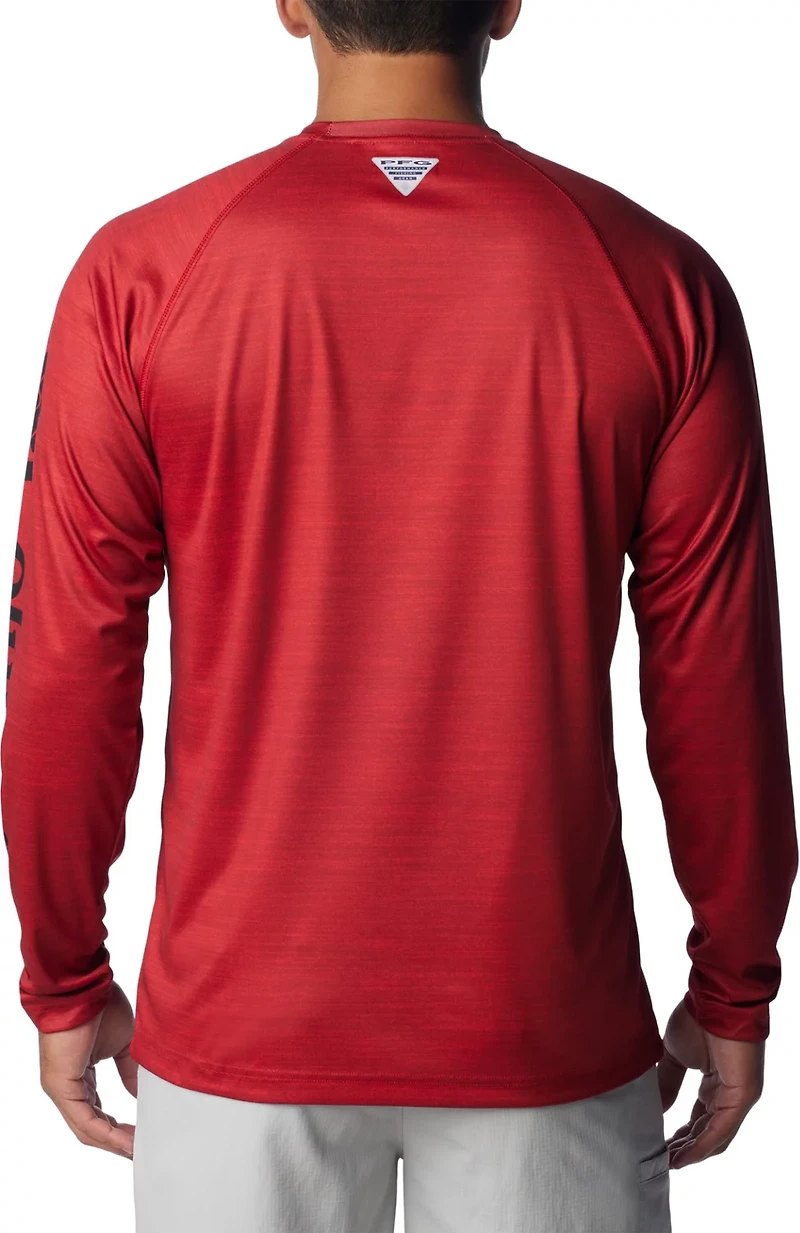 Columbia Sportswear Men's University of Arkansas PFG Terminal Tackle Heather Long Sleeve Shirt