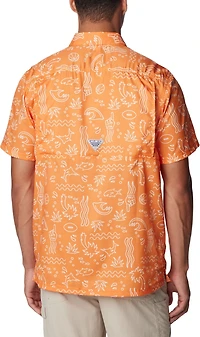 Columbia Sportswear Men's University of Tennessee Super Slack Tide Fish Fan Button Down Shirt