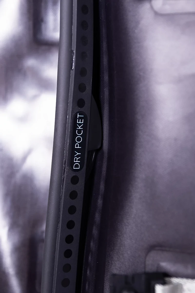 Dry Pocket Auto Sealing Double Lock Tote Cooler