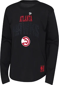 Outerstuff Boys' Atlanta Hawks Posterize Long Sleeve T-shirt
