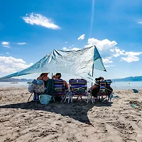 Grand Trunk ShadeCaster 4 Person Sun Shade