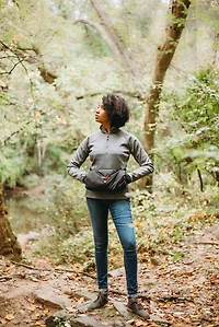 ActionHeat Women's Slim Fit 5V Battery Heated 1/2 Zip Pullover